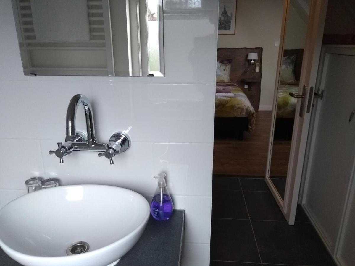 Bed & Breakfast Ons Nest Westwoud 외부 사진